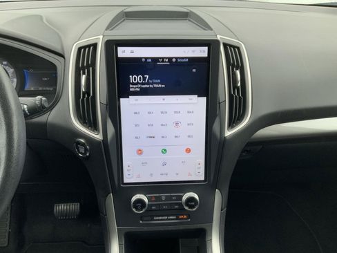 Used 2024 Ford Edge SEL AWD/4WD image 34