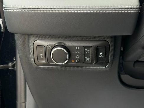 Used 2024 Ford Mustang Mach-E Premium image 43