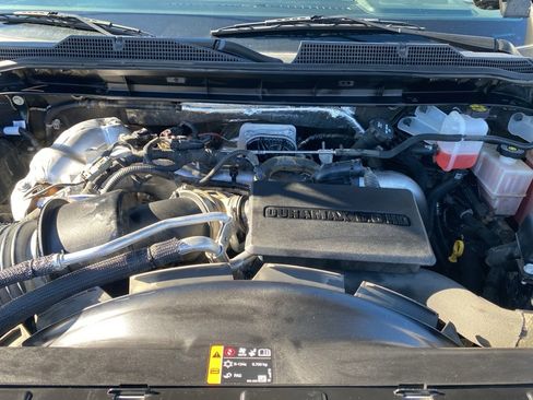 Used 2024 Chevrolet Silverado 2500 LT image 14