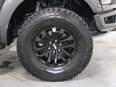 Used 2020 Ford F150 Raptor AWD/4WD image 14
