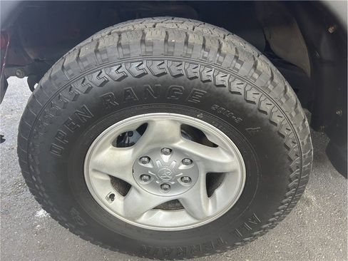Used 2002 Toyota Tacoma 4x4 Double Cab image 11