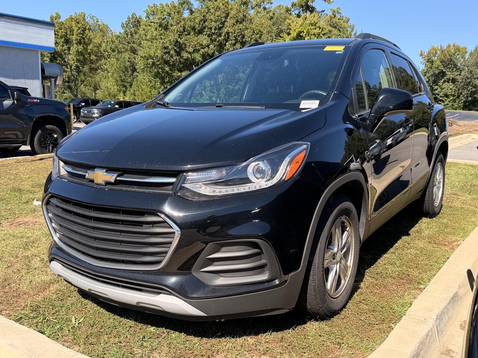 Used 2020 Chevrolet Trax LT FWD image 7