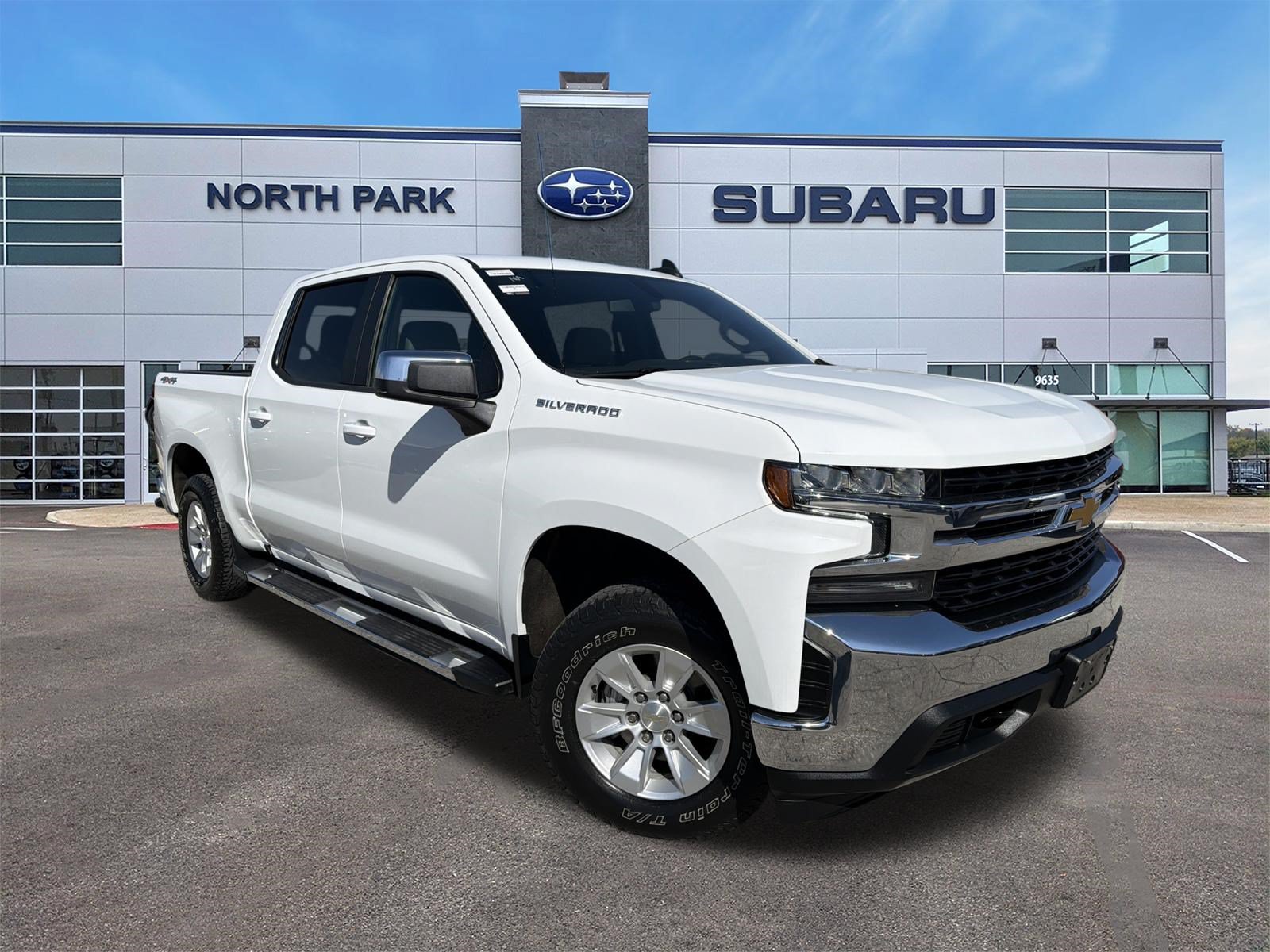 Used 2021 Chevrolet Silverado 1500 LT w/ Fleet Comfort Package AWD/4WD image 1