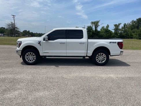 Used 2024 Ford F150 Lariat w/ FX4 Off-Road Package AWD/4WD image 2