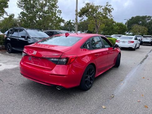 Used 2024 Honda Civic Sport image 6