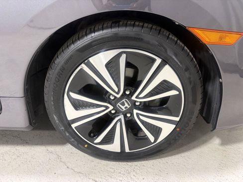 Used 2016 Honda Civic EX-T image 32