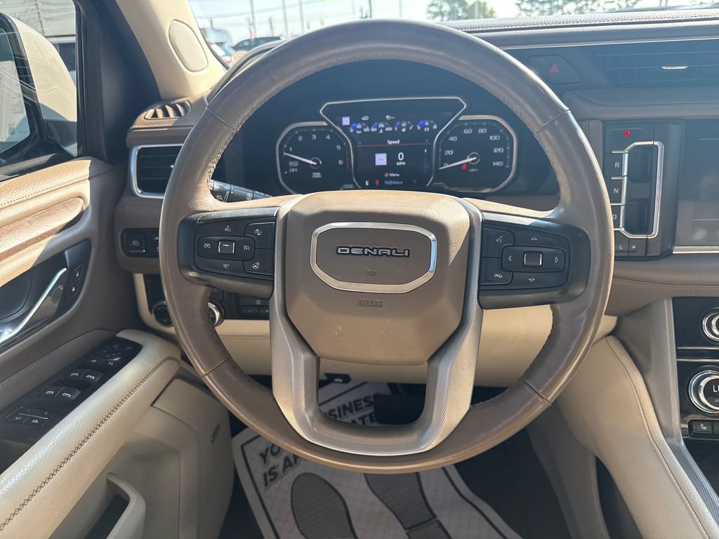 Used 2021 GMC Yukon Denali w/ Denali Ultimate Package RWD image 29