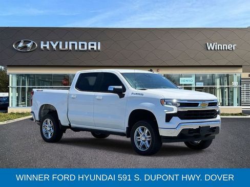 Used 2024 Chevrolet Silverado 1500 LT AWD/4WD image 5