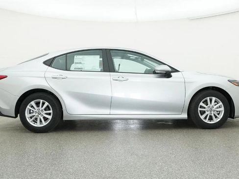 New 2026 Toyota Camry LE image 26