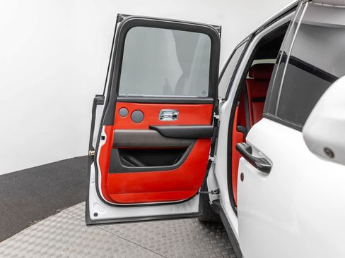 Certified 2020 Rolls-Royce Cullinan AWD/4WD image 62