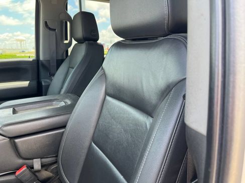 Used 2021 Chevrolet Silverado 2500 LT w/ Texas Edition AWD/4WD image 12
