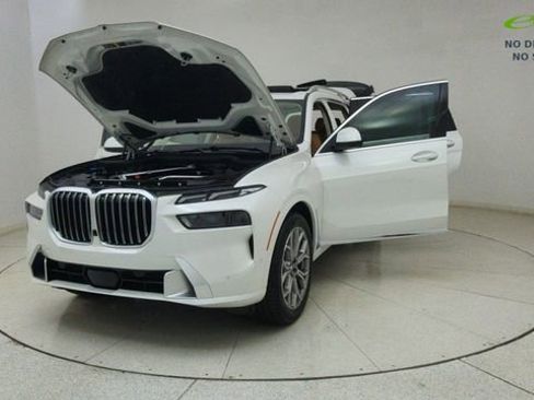 Used 2026 BMW X7 xDrive40i AWD/4WD image 77