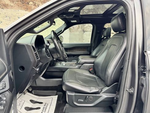 Used 2019 Ford Expedition Max Limited w/ Texas Edition Package RWD image 16