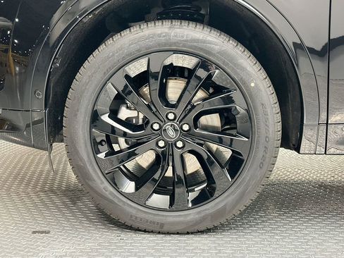 Certified 2025 Land Rover Discovery Sport S image 3