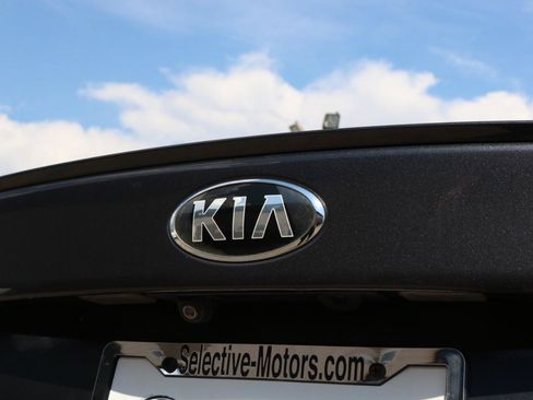 Used 2018 Kia Optima SX FWD image 13
