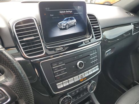 Used 2018 Mercedes-Benz GLE 350 image 26