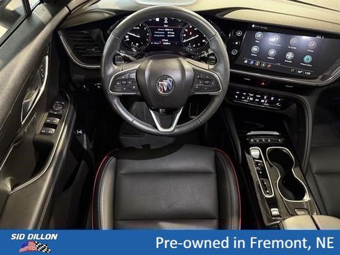 Certified 2022 Buick Envision Essence w/ Technology Package I AWD/4WD image 5