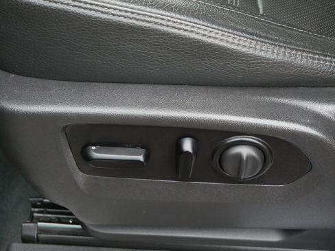 Used 2021 GMC Sierra 3500 Denali w/ Denali Ultimate Package image 17