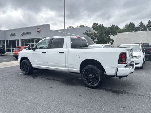 New 2025 RAM 2500 Big Horn image 4