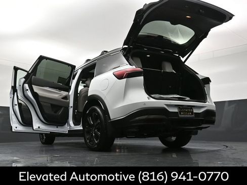 Certified 2026 INFINITI QX60 Autograph w/ Dark Cargo Package image 42