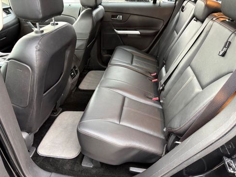 Used 2014 Ford Edge SEL w/ Equipment Group 205A AWD/4WD image 11