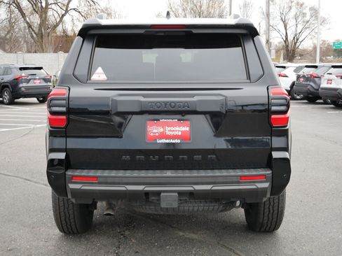 Used 2025 Toyota 4Runner TRD Off-Road AWD/4WD image 6