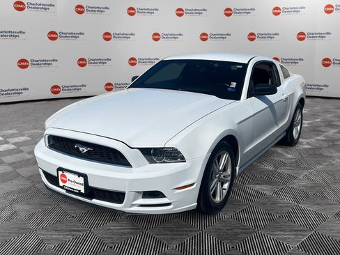 Used 2014 Ford Mustang Coupe w/ Equipment Group 102A RWD image 1