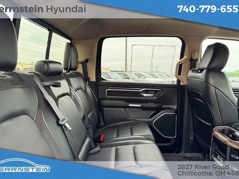 Used 2019 RAM 1500 Laramie image 28