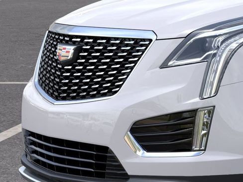 New 2025 Cadillac XT5 Premium Luxury w/ LPO, Floor Liner Package FWD image 13