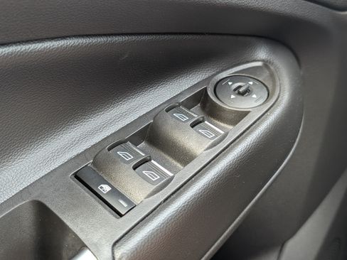 Used 2019 Ford Escape SEL AWD/4WD image 22