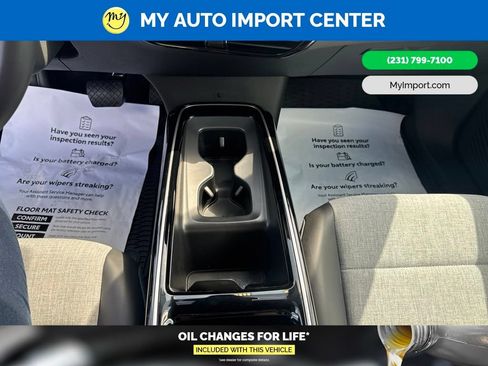 Used 2025 Volkswagen ID.4 Pro AWD/4WD image 22