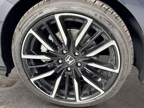 New 2026 Honda Accord Touring image 9