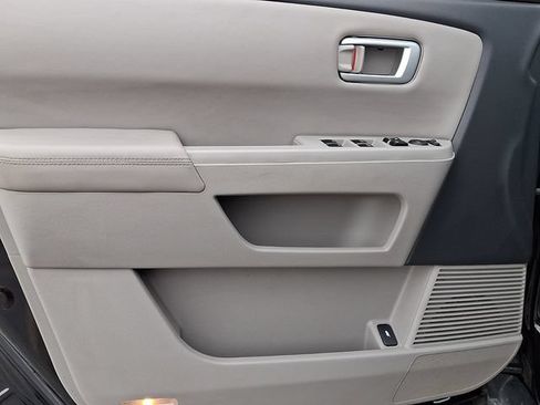 Used 2014 Honda Pilot EX-L image 14