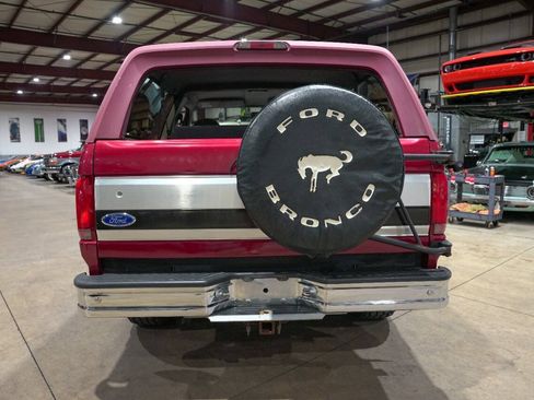 Used 1995 Ford Bronco XLT AWD/4WD image 7