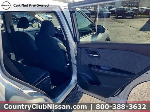 Certified 2022 Nissan Rogue SV AWD/4WD image 28