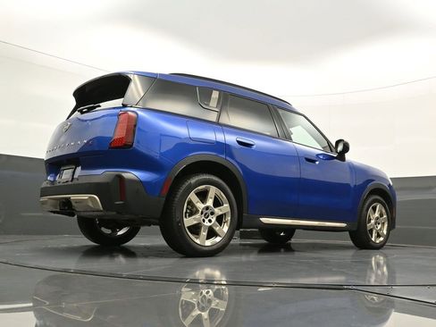 Used 2025 MINI Cooper Countryman S w/ Comfort Package Max image 27