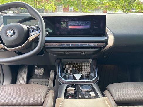 Certified 2025 BMW X3 xDrive30i w/ Convenience Package AWD/4WD image 8
