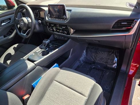 Used 2023 Nissan Rogue SV FWD image 20