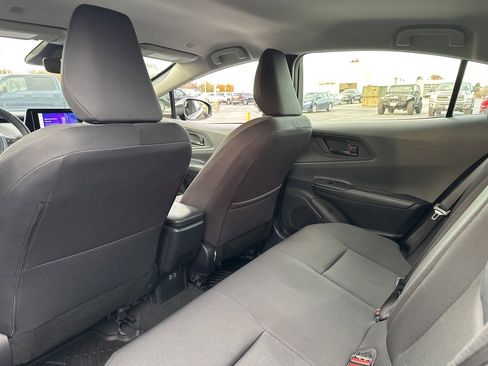 Certified 2024 Toyota Prius LE image 28