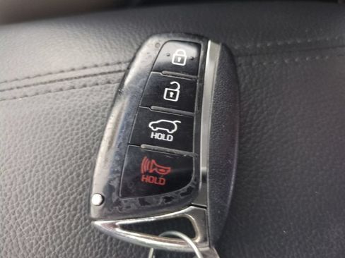 Used 2018 Hyundai Santa Fe Sport FWD image 38