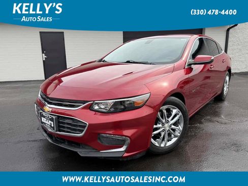 Used 2018 Chevrolet Malibu LT image 1