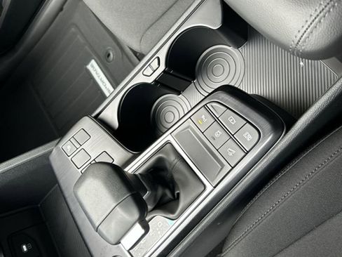 New 2026 Kia Sportage LX image 23