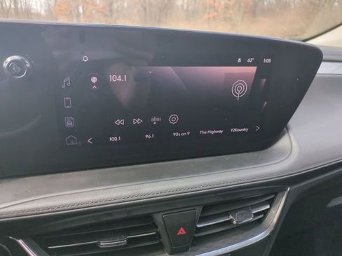 Used 2025 Buick Encore GX Preferred image 13