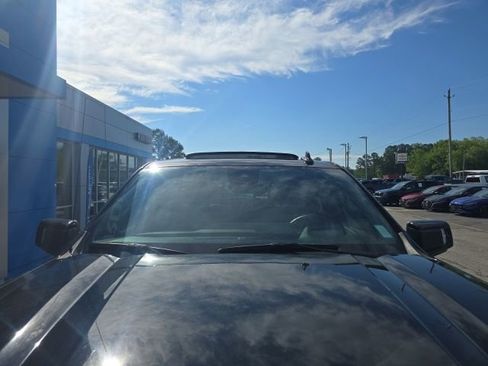 Used 2024 GMC Sierra 1500 AT4 w/ Technology Package AWD/4WD image 62
