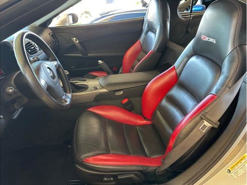 Used 2007 Chevrolet Corvette Z06 w/ Preferred Equipment Group RWD image 36