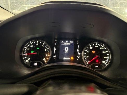 Used 2016 Jeep Renegade Latitude AWD/4WD image 12