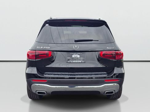 New 2026 Mercedes-Benz GLB 250 4MATIC image 5