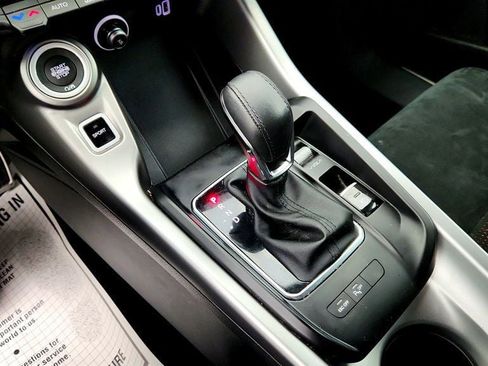 Used 2024 Dodge Hornet R/T image 15