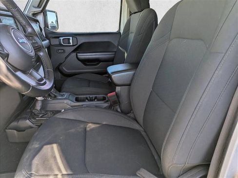 Used 2021 Jeep Gladiator Sport image 23