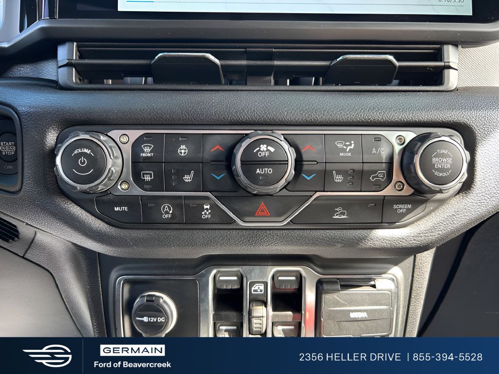 Used 2024 Jeep Wrangler Unlimited Sport AWD/4WD image 15